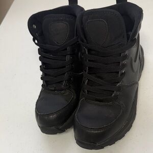 Nike Black High-Top Lace-Up Sneakers